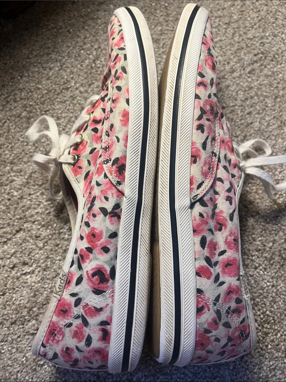 🌸🌸🌸kate spade X Keds sz9.5 Pink Roses Fair but Clean.
